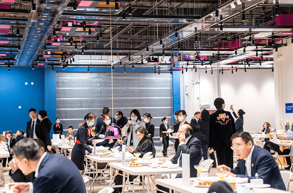 冬奥智慧餐厅火出圈了,智慧食堂再升级助力餐饮智能化发展